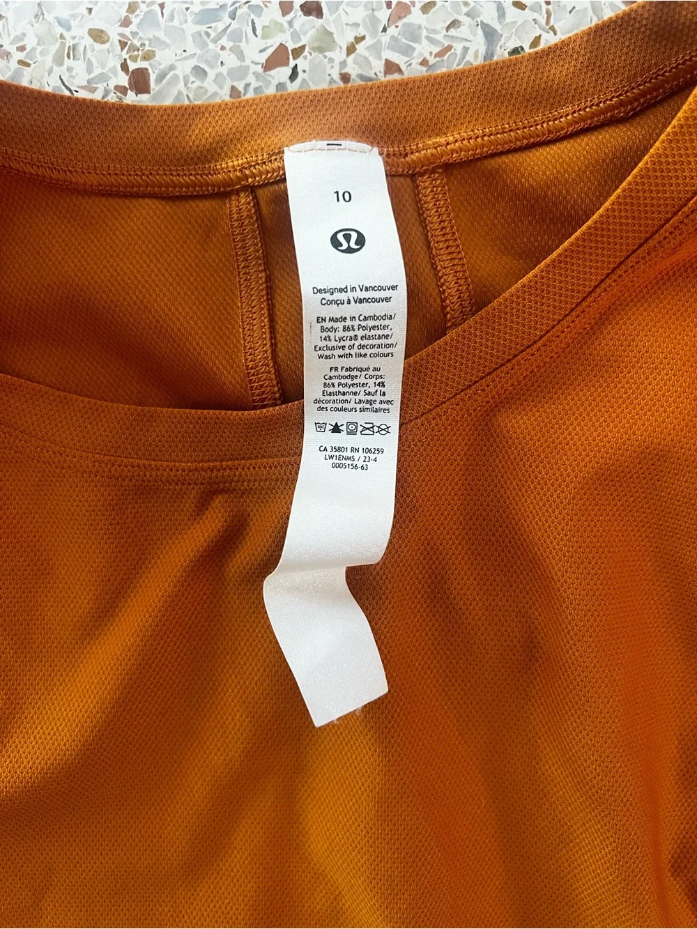 lululemon athletica sleeveless crop